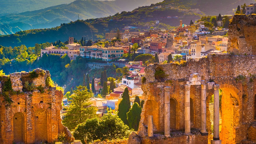 What is the best way to tour Sicily 