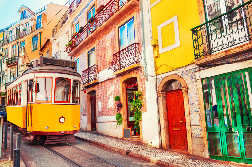  Lisbon – Pastel de Nata Workshop & City Highlights
