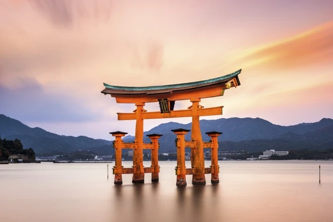 Hiroshima Post-Tour Extension – Peace Memorials, Sacred Shrines & Bullet Train Travel